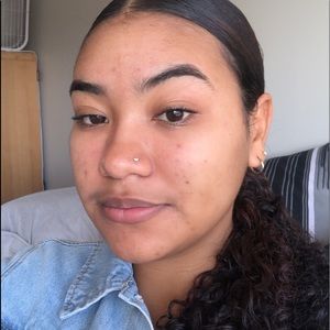 Meet your Posher, Mara